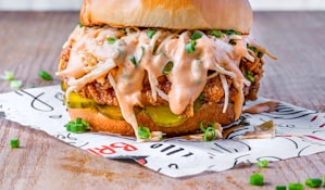 Zinger chicken burger